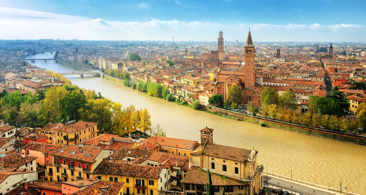 Visiting Venice and Verona. Travelling to Verona, Italy.