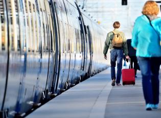 Train Travel in Italy. Italy train tip.